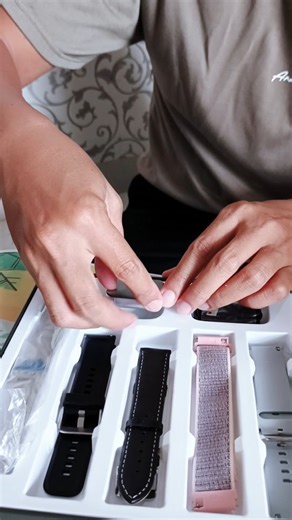 Shiro Hendy on Instagram: "Goojodoq GS05 Smartwatch 5 in 1 Tali Yang bisa diganti #smartwatch #jamtanganpintar #fypviralシ"