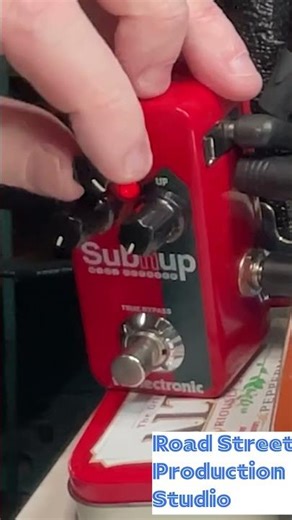 Octave adjust #sweetwater #bass #guitar#tcelectronic #mxr #ampeg #thunderbird #subnup #effect