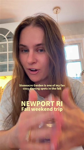 Fall with some of my fav spots and things to do so you support locals & have the best New England weekend in this city by the sea! 🍂🍸⛵️ Tour a @newport.mansions Workout with Barre3 Newport @Rebecca L Try fall speciality drinks at the local cafes Shop & bar hop in downtown Newport, Stoneacre Garden is a must for the vibes, cocktails and flavorful entrees! @Stoneacre Hospitality Picnic @Fort Adams Trust with Le Bec Sale sandwiches Harbor cruise with the Coastal Queen @CruiseRI.com Bowen’s wharf 