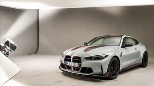 New BMW M4 CSL first look