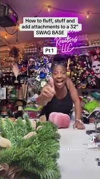 Make a Teardrop Swag #wreath #howto #wreathdiy #diy