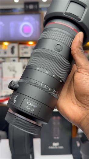 Camera Hub on Instagram: "Canon RF 70-200mm f/2.8 L IS USM Z Lens (Black) • Full-Frame | f/2.8 to f/22 • Fast Hybrid Telephoto Zoom • Dual Nano USM AF System • Optical Image Stabilizer • Manual, Lockable Iris Ring • Two L.Fn Buttons and Function Ring • Super UD, UD, and Aspherical Elements • Air Sphere and Super Spectra Coatings • Fluorine Coating • Durable Weather-Resistant Construction 📍Kooki Tower Level 6 608"
