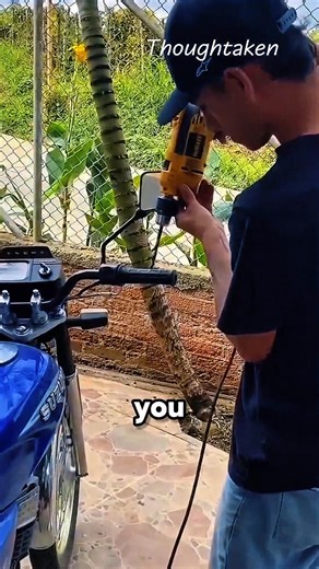 34K views · 112 reactions | Most Bikers Don’t Know This Throttle Lock Trick  #fblifestyle #BikeHack #MechanicVibes #MotorcycleTips #USARiders #GarageHacks #BikeSecurity | Thoughtaken | Facebook