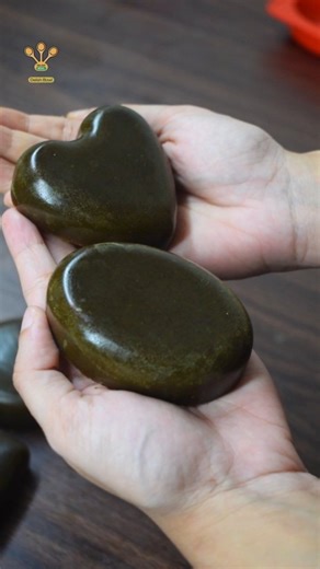 Delish Bowl on Instagram: "Winter Special Neem Soap Spotless Glowing Skin #neem #neemsoap #soap #soapbars #soapmaking #homemade #handmade #soapforglowingskin"