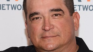 This Heated Storage Wars Moment Between Dave And Dan Is Still Difficult To Watch - Looper