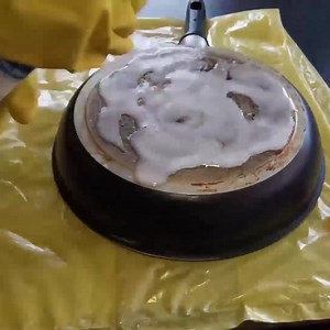 7.5K reactions · 1K shares | 朗離朗Aktywna piana likwiduje przypalenia❗ Bez szorowania❗ Nie zmieniaj patelni, garnków tylko z powodu przypaleń. Szybko i niewielkim kosztem ulubione naczynia znów będą wyglądały jak nowe Skuteczny produkt przetestowany przez Laboratorium Pani Domu ⤵⤵ https://laboratoriumpanidomu.pl/strona-glowna/1928-d-lux-przypalenia-500-ml.html | Laboratorium Pani Domu | Facebook