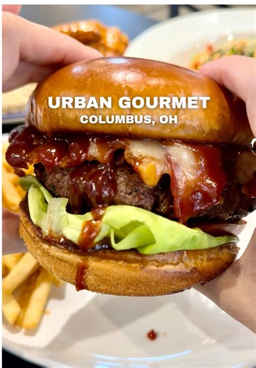 East Market eats that NEVER disappoint 😮‍🔥 If you’re craving bold flavors and comfort food, Urban Gourmet needs to be on your list 👀🍔 What we tried ⬇️ 🍔 BBQ Burger & Fries 🔥 Parmesan Garlic Wings 🔥 Buffalo Hot Wings 🍝 Cajun Chicken Pasta 🥗 Grilled Salmon Salad Everything is fresh, flavorful, and hits every time — from burgers to wings to pasta 🤌 💬 Which one are you ordering first? 📌 Save this for your next East Market stop 📍 Urban Gourmet – East Market 212 Kelton Ave, Columbus, OH #