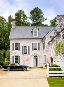 There’s Never Been a More Perfect Time to Give Your Home Some Curb Appeal