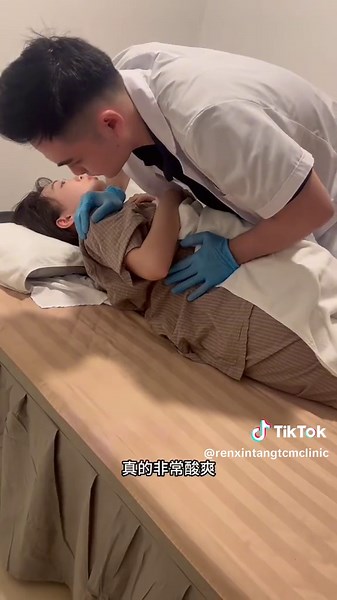 Best Bone Setting Specialists in the East - REN XIN TANG TCM Clinic