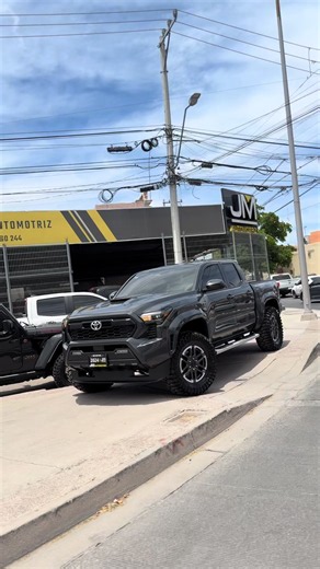 TACOMA TRD 4X4 #jmautomotriz #losmejores #trocas #tacoma #hermosillo | Tacoma 4x4