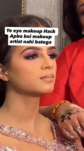 Aese 100 Hacks Mai seekhaungi meri 10 days online beginner to pro makeup masterclass me 🎁Complimentary makeup knowledge book & assignment sheets home delivered to every Student🎁 📌Contact- 9519518915 📌Date- 27 November onwards 📌Time- 3:30-5:30pm 📌Location- zoom ✨Course contents✨ - Skin Anatomy- type, tone, undertone - Skin preparation according to skin types - Color wheel theory basics - Color wheel theory advanced - A to Z Makeup Product knowledge - Vanity building according to budget - Se