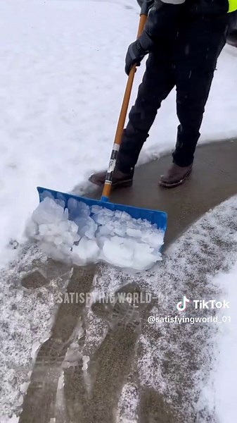 Satisfying Stund 😘 #snow #fyp #viral #satisfying #foryou