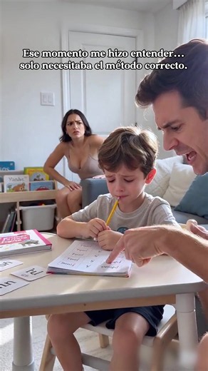 Spanish English in one book? Yes please 😍 300 words and 13 topics make everyday learning more fun. #SohoChic #tiktokshopbacktoschool #education #parenting #childrensbook
