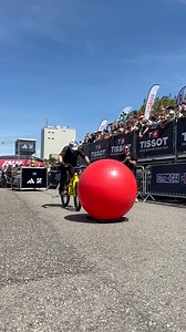 The ball flip almost getting the better of me this weekend haha! Always such a fun time doing shows with the @dropandrolltour! Thanks for having us @hoschidays #dropandroll #streettrials #mtb #santacruzbicycles #rideitall #weridecb #evoc #brandofthebrave #summer #givesyouwiiings | Danny MacAskill