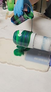 1.6M views · 36K reactions | Love this dirty #resin pour tumbler and tray combo #mixedmediagirl #fluidart #tumblers | Mixed Media Girl | Facebook