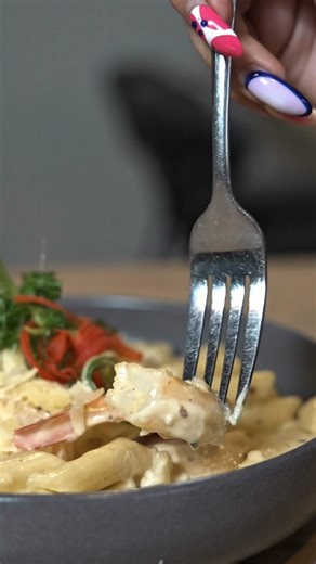 Say hello to our new dinner menu 😋 Full of flavour, freshness, and local favourites. Gather your family or friends, settle in, and discover why dinners at Club Pine Rivers are better than ever. Book a table today! | Club Pine Rivers