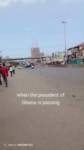 Ghana Street Scene: When the President Passes By