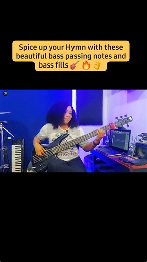 Spice up your Hymn with these beautiful bass passing notes and bass fills 🎸 🔥 👌 #bassplayer #bassguitar #meta #bassist #basslessons #worship | BassLady