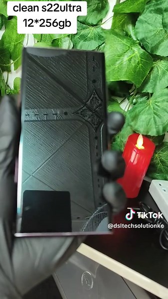 Samsung Galaxy S22 Ultra: Features and Overview