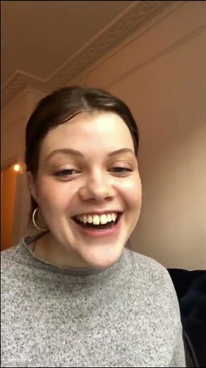 Georgie Henley does American accent