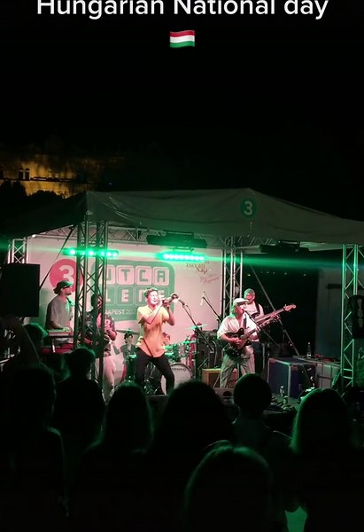 @barejams W band #budapest #budapestlife #livemusic #nightlife