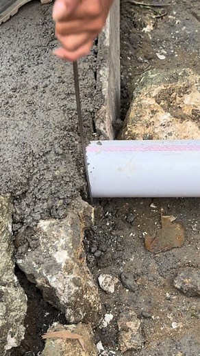 90K views · 319 reactions | Simple tips cutting pvc pipe #fblifestyle #tips # tricks | Nuryanto | Facebook