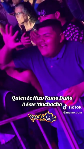 Ninguna de las Dos - Pequeños Musical En Vivo
