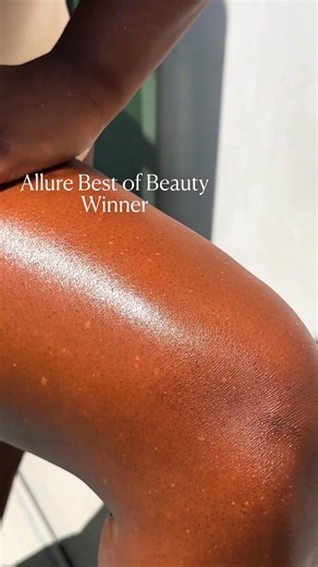 Our #1 seller won Best Body Oil 🏆✨ Clinically shown to instantly improve skin elasticity & moisturization. Sea for yourself why everyone loves Undaria Algae Body Oil. | OSEA