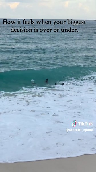 Experience the Summer Vibes in the Bahamas