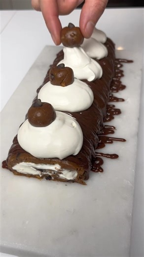 This No-Bake Chocolate Chip Cookie Cream Roll Went Viral(+51M Views)#shorts#viralrecipe#easyrecipe