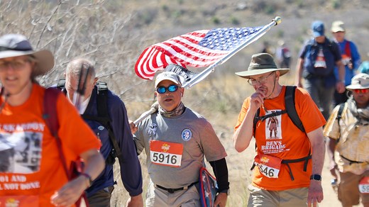 'Truly humbling': Bataan Memorial Death March at White Sands brings out thousands