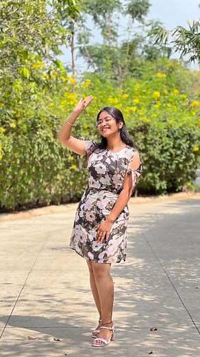 padhu padmavathi on Instagram: "Nuvvu nuvvu 🌸🦋"