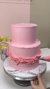 ruffles effect 🩷 | Dainty Cakes by Pia