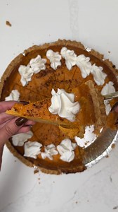63K views · 214 reactions | turn 1 pie, into 2 pies! Kate shows you how to turn 1 pie into 2 pies with a few simple tricks. | Janelle & Kate | Facebook
