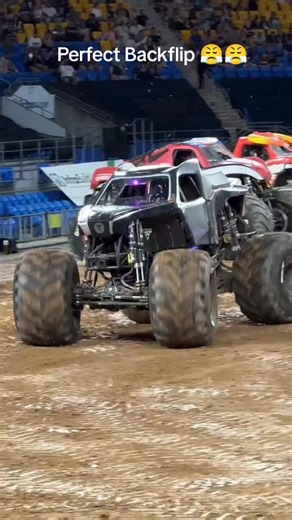 Perfect Backflip 😤😤 #monstertruck #truck #monsterjam #freestyle #backflip