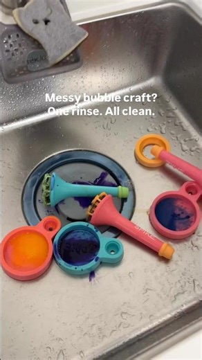 Here’s how to clean the bubble wand and tray, no matter how dirty with paint they are:⁠