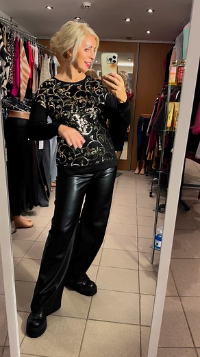 Išpardaviminė Kaina tik 12€ Turkiški Džemperiukai 🖤 Ilgis 63cm Krūtinė 104cm #ingosstilius #dzemperis | Ingos Stilius