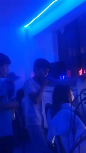 la última cabina de internet en Tupac Ate