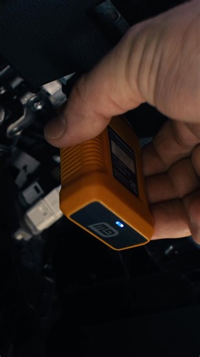 Forget their rules and monthly payments. We just want to put powerful diagnostic tools in your hands and let you get to work. Get wireless capabilities and a no-fuss warranty – all without the fees. | GEARWRENCH Tools