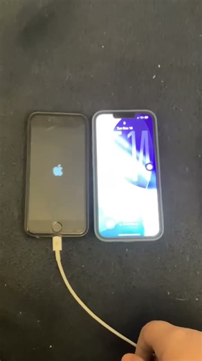 iPhone 6 on iOS 11 vs iPhone SE 4 on iOS 26