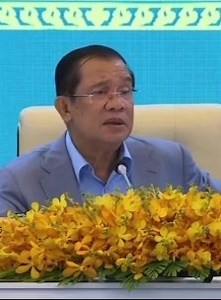 15K views · 414 reactions | សម្តេចតេជោមានប្រសាសន៍ច្បាស់ហេីយ​ ចំពោះការប្រលងថ្នាក់ទី​ ១២ | Khmer press | Facebook