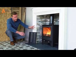 Demo Of Snug 7 Eco Design Ready Multi-Fuel Stove