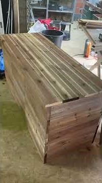 Fabrication d’un coffre de piscine DIY avec de la récup ! 🔨♻️