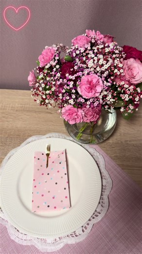 Creative Napkin Art Ideas for Table Decorations