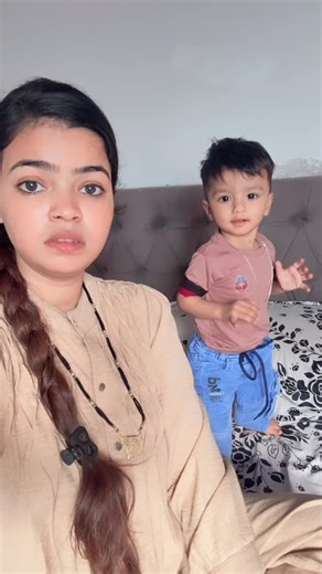 ‎شاہین🌹‎ on Instagram: "Pao bhi dukh gye 😂"