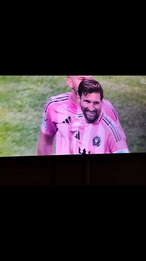 15K views · 32 reactions | CRICFy TV is a game-changer! Free football streaming without buffering or ads? Yes, please! The app delivers seamless live matches, making it a must-have for football fans. No more interruptions, just pure football action. Kudos to the team behind CRICFy TV! | Tich Kavaz | Facebook