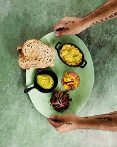 46K views · 34 reactions | Para vos que te levantás el finde con ganas de comerte la vida, presentamos nuestro nuevo brunch para matchear como quieras. Nosotros en 15’ te lo damos, vos en 5’ lo liquidaste  | TEA CONNECTION | Facebook