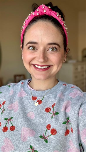 Taylor Herber | Between school drop-offs, making content, and mom life — this is my quick routine that helps me feel like me again. 💖 Nothing fancy. Just... | Instagram