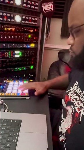 Artist Sutter Kain uses ATOM to help get the vibe in the studio | Presonus