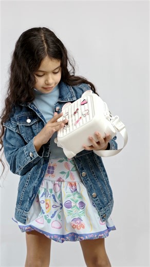 With ARROW, your everyday comfort starts here 👣 Available online and in all stores Get yours now | Arrow footwear